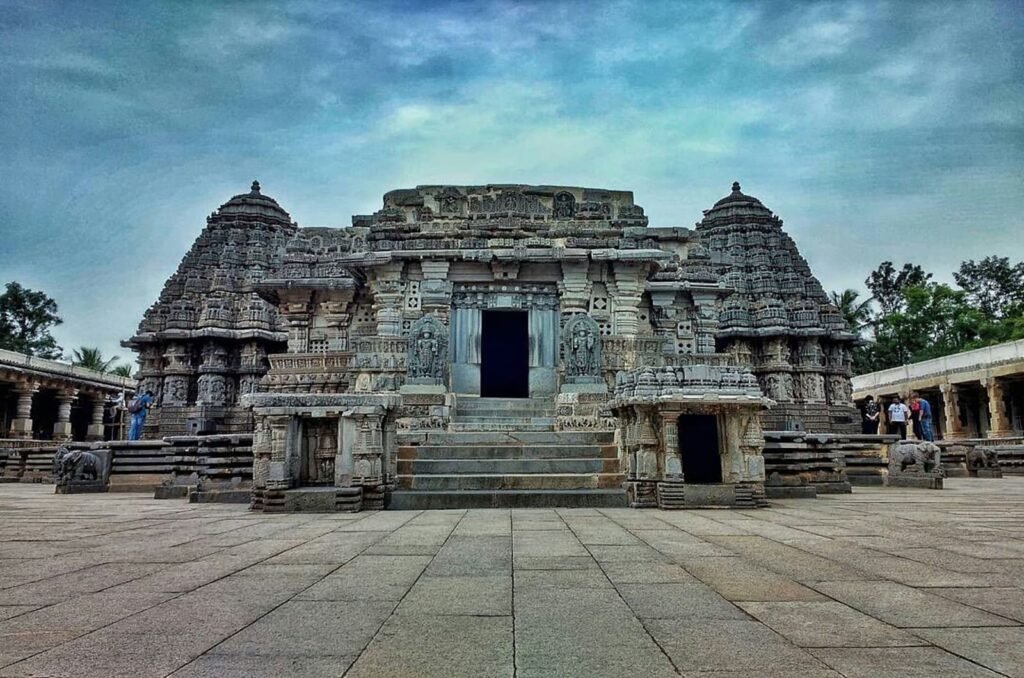Belur