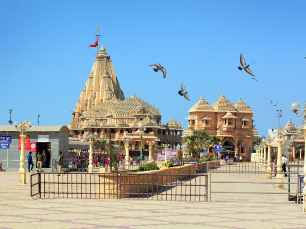 Somnath Jyotirlinga : The first place where Lord Shiva manifested himself