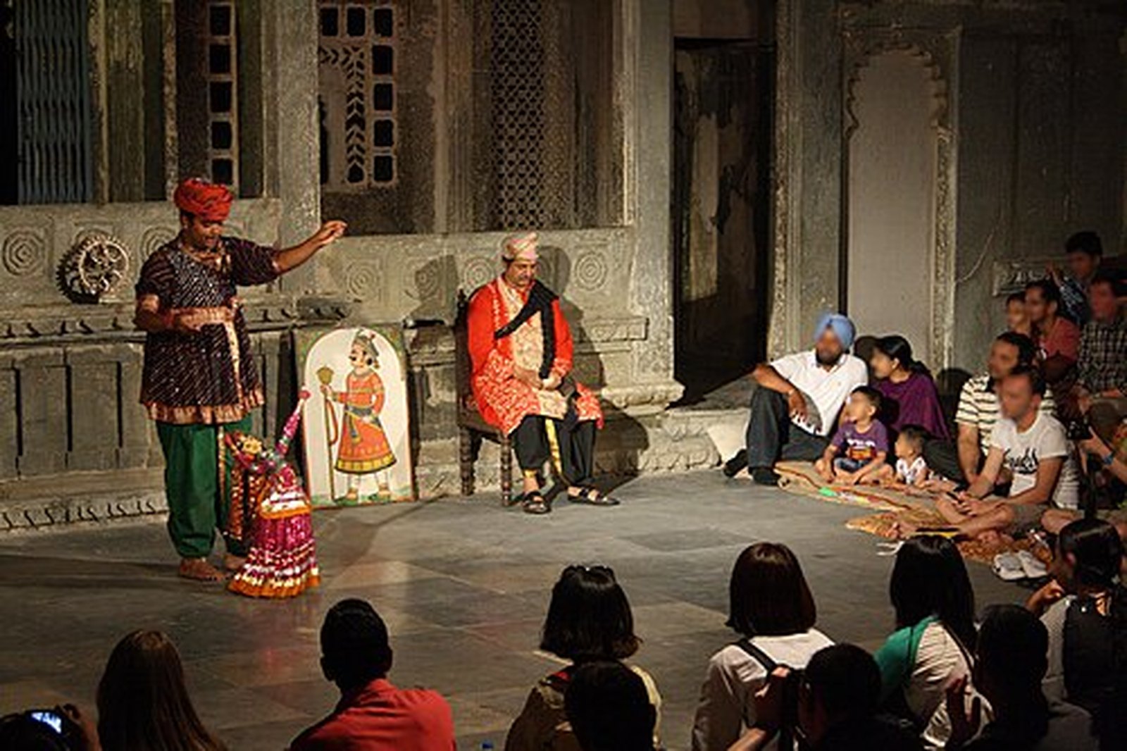 Kathputli puppet show at Bagore Ki Haveli, Udaipur