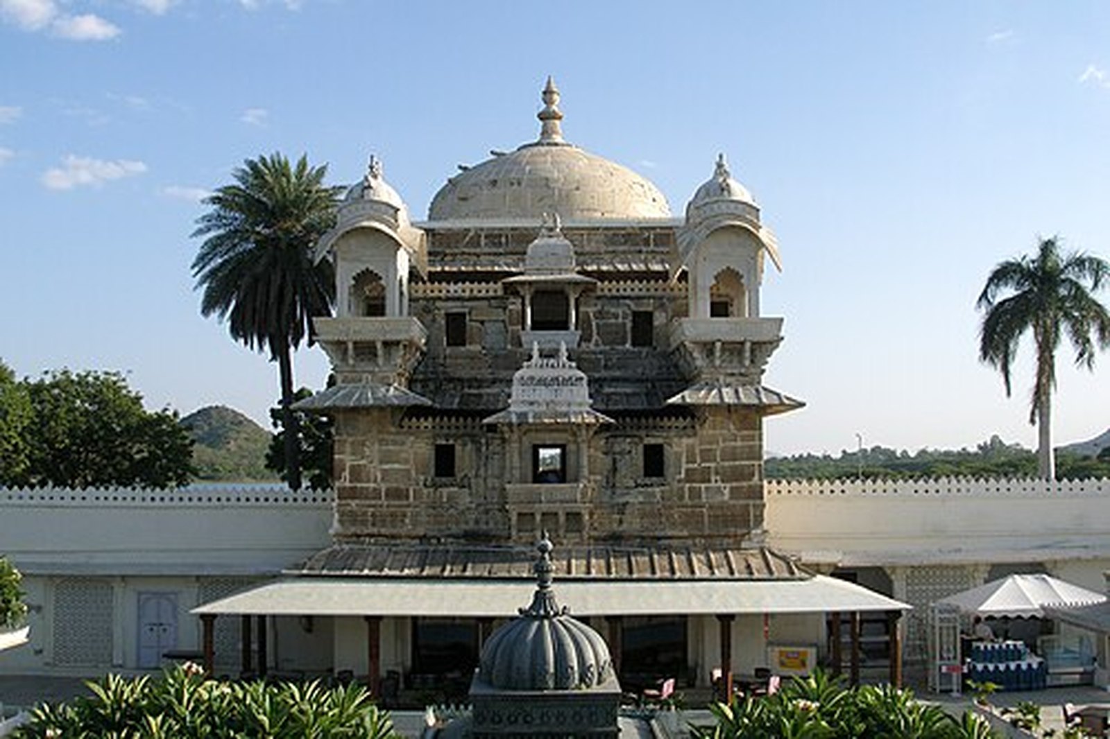 Domed pavilion of Jag Mandir island palace on Lake Pichola, Udaipur